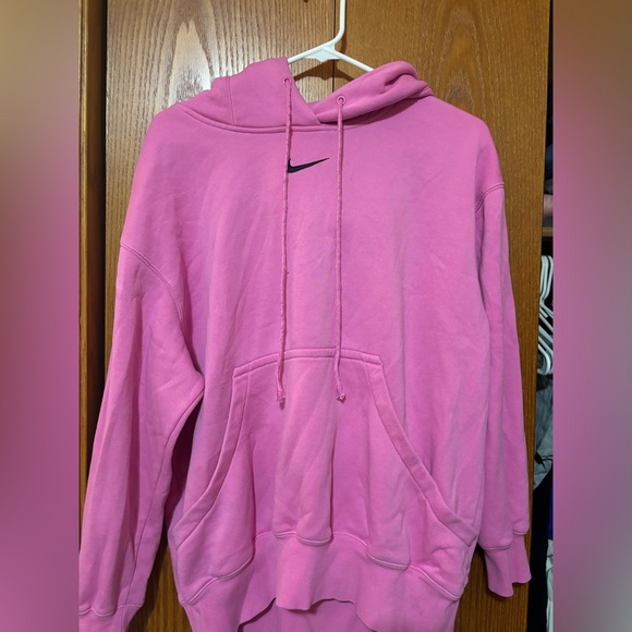 pink Oversized Nike hoodie - Picture 1 of 1